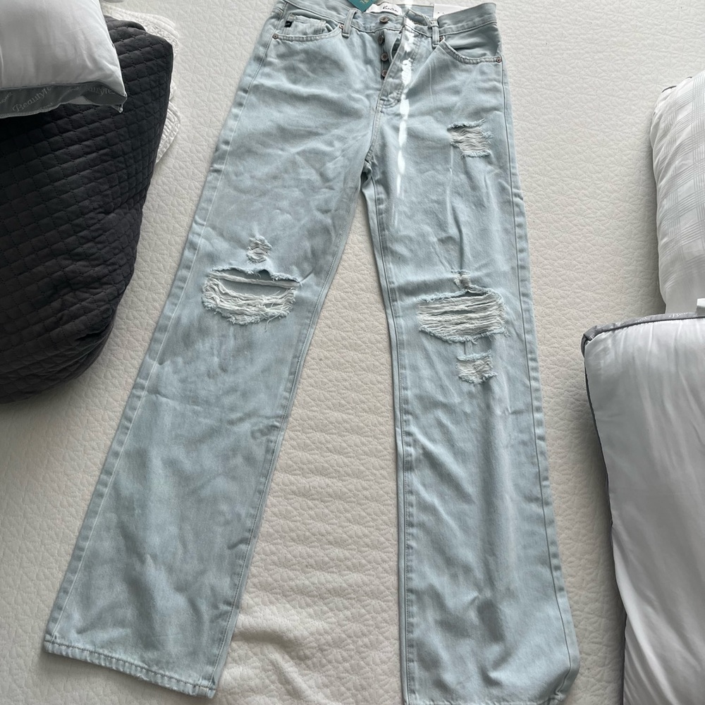 90’s high rise flare jeans